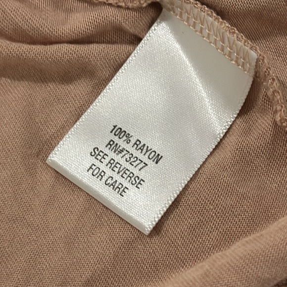 Apt 9 pink sequins sparkling top size large - Picture 4 of 5